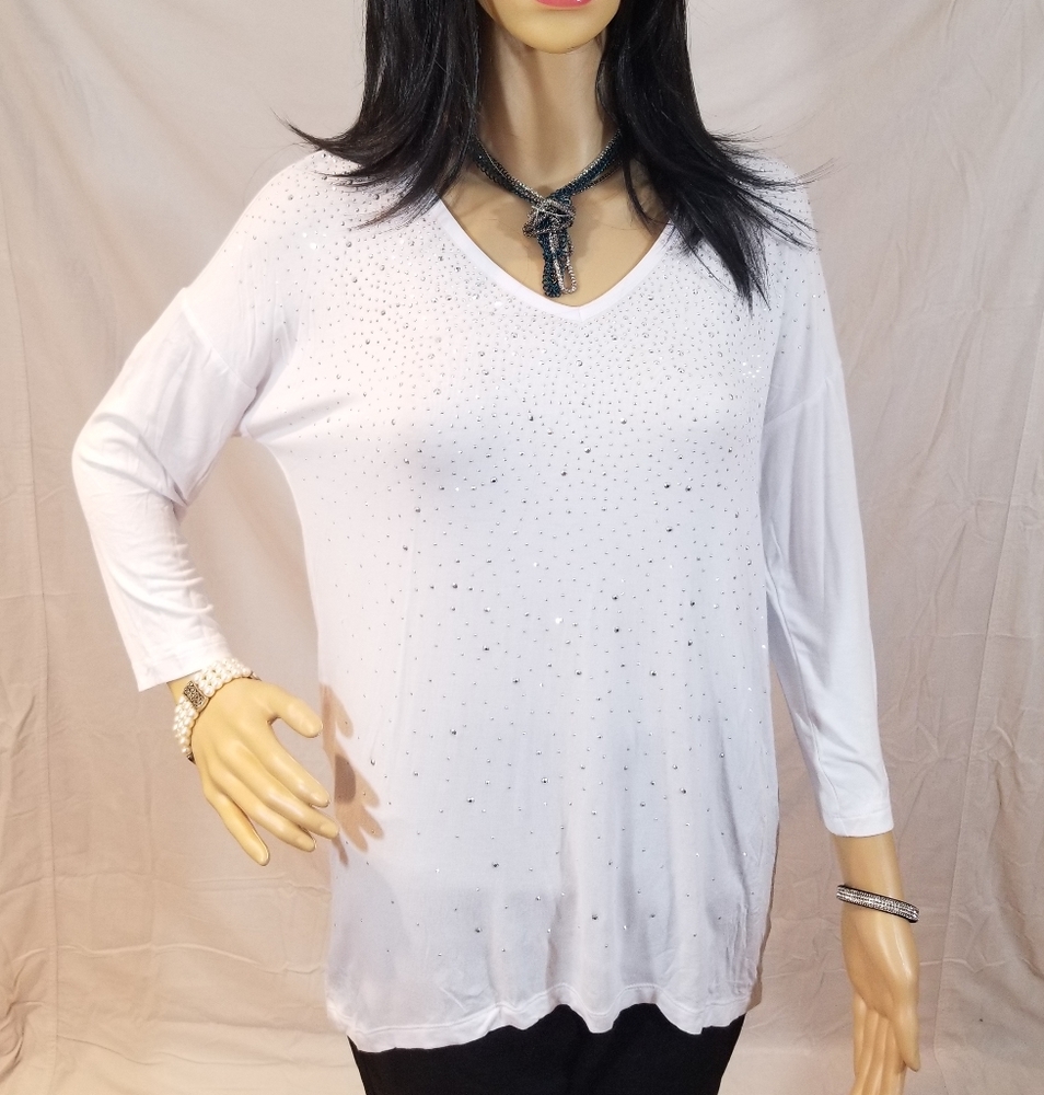 Design History Womens L/S V-Neck top